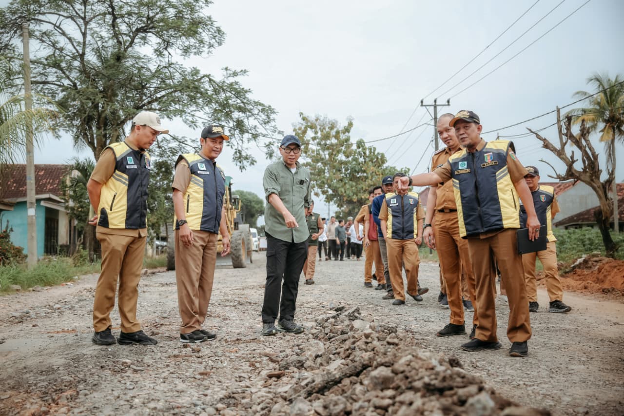 Perbaikan Ruas Gunung Batin–Daya Murni Dorong Aktivitas Ekonomi Warga